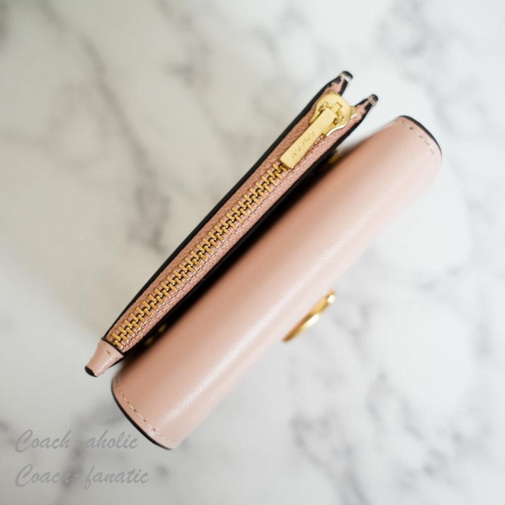 Coach CBF60 Essential Card Holder Wallet In Colorblock Brass/Cream Multi NWT - Picture 6 of 13